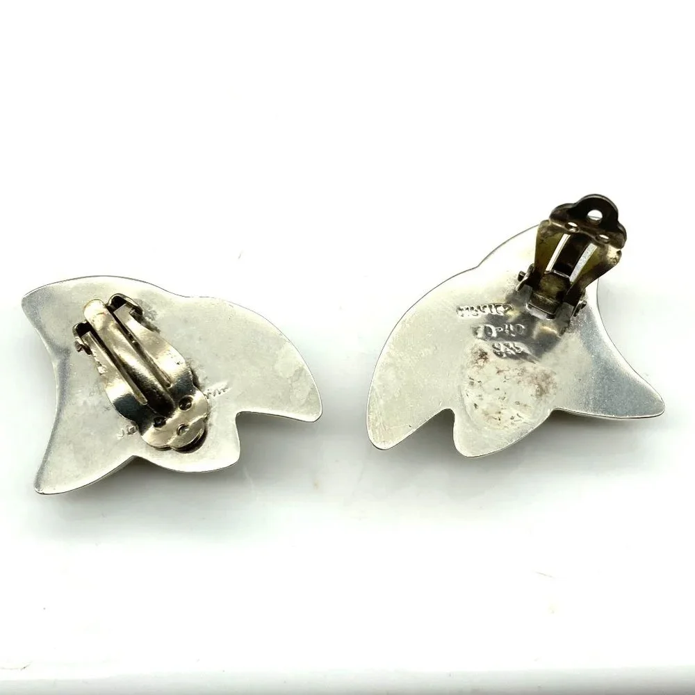 Vintage Sterling Silver Puffy Taxco Earrings, Abstract Modernist Design Clip Ons - Picture 4 of 6